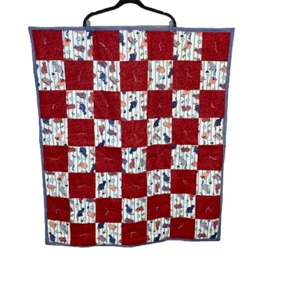 Handmade NWT cat themed baby or lap quilt 43” X 38”